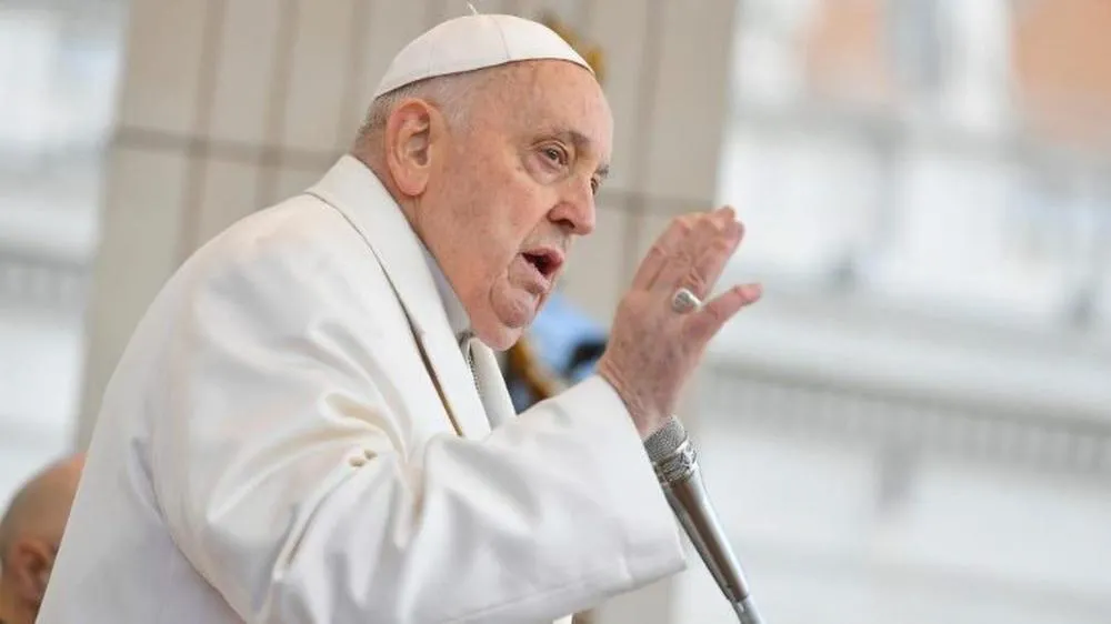 Papa Francisco: Estado de Saúde Crítico, Sucessão e a Carta de Renúncia