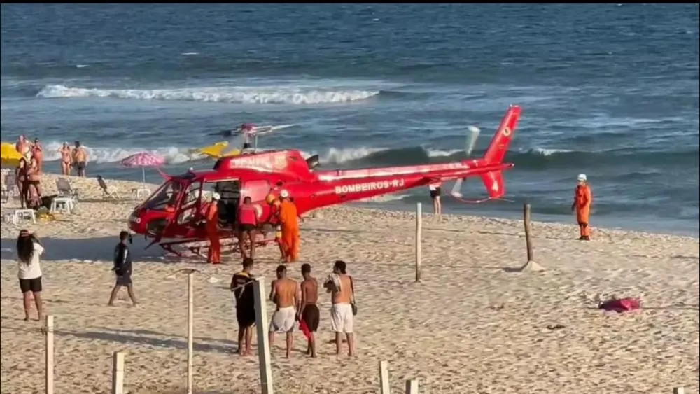 Turistas argentinos são atingidos por tiros na Praia da Barra da Tijuca, no Rio de Janeiro.