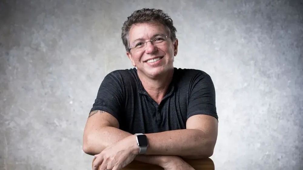 Confirmado! Boninho fará novo reality show no SBT