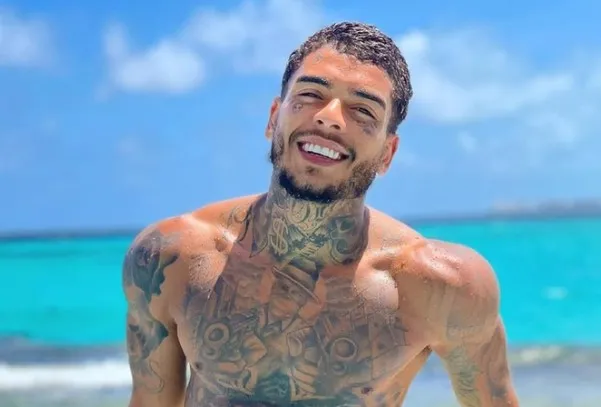 Suposta carta psicografada de MC Kevin a Deolane Bezerra vem à tona