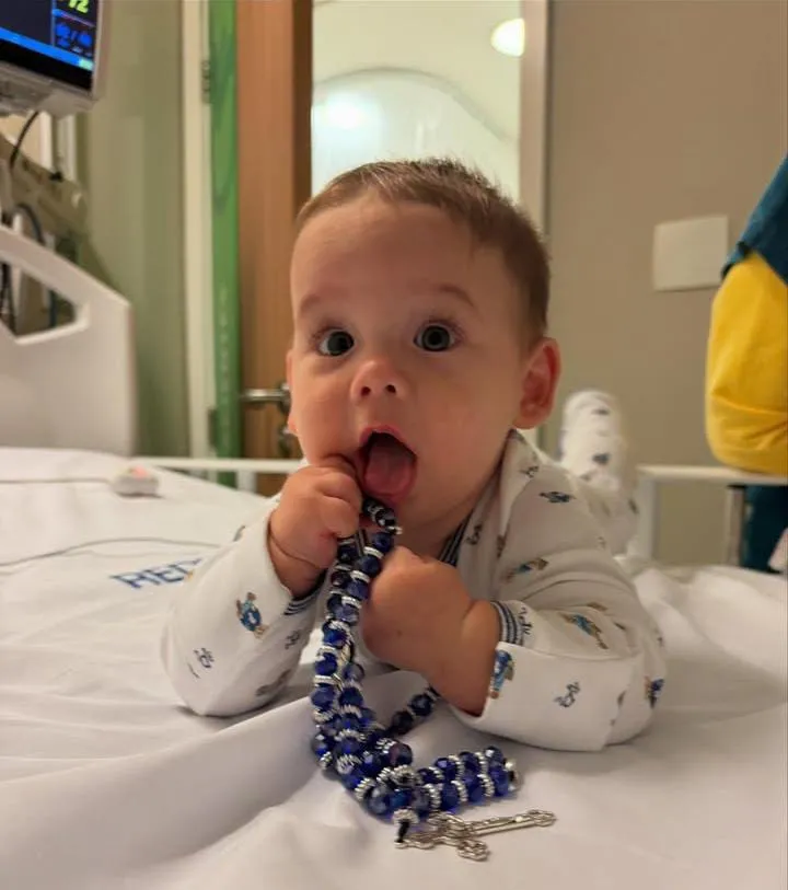 Filho mais novo de Virginia e Zé Felipe recebe alta hospitalar