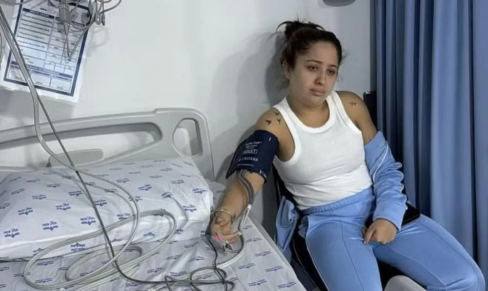 Cantora Mari Fernandez adoece e passa resto do Carnaval no hospital; saiba detalhes