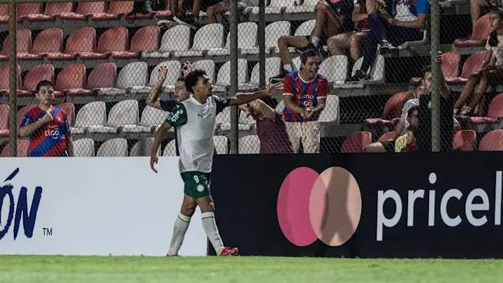 Cerro Porteño emite nota oficial sobre caso de racismo contra Luighi, atacante do Palmeiras