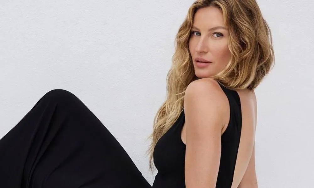 Gisele Bündchen é vista pela 1ª vez em passeio de iate após nascimento de seu filho com Joaquim Valente; veja fotos