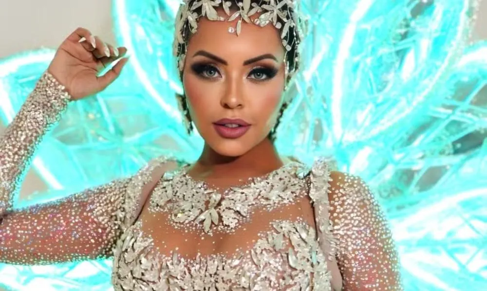 Rainha de Bateria da Rosas de Ouro, campeã do Carnaval em São Paulo, detalha fantasia de R$140 mil que solta perfume
