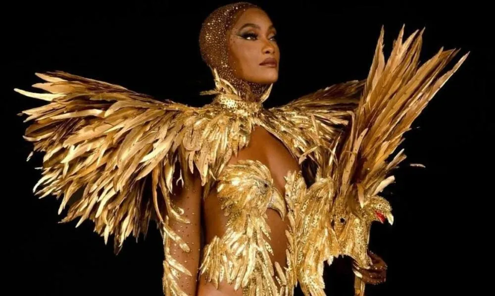 Erika Januza publica despedida do Carnaval, mas dá a entender que vai retornar: “Quem ama não consegue viver longe”