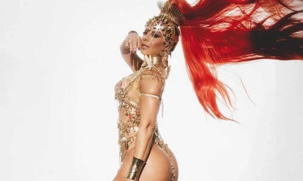 50 anos da rainha das rainhas: a trajetória de Viviane Araújo no Carnaval