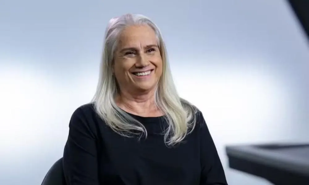 Vera Holtz revela motivo para sua escolha em não ter filhos: “Não existe instinto materno, isso é uma invenção social”