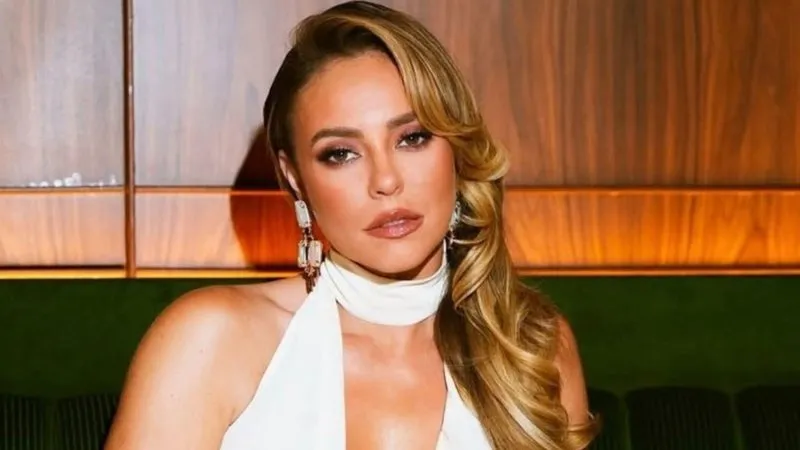Paolla Oliveira e Renata Sorrah se encontram antes de estreia do remake da novela “Vale Tudo”