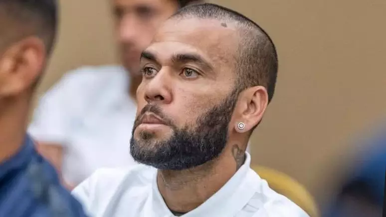 Daniel Alves batalha para reaver seu patrimônio após prisão