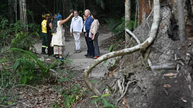 De atores até o rei da Noruega: Famosos que visitaram a Amazônia recentemente