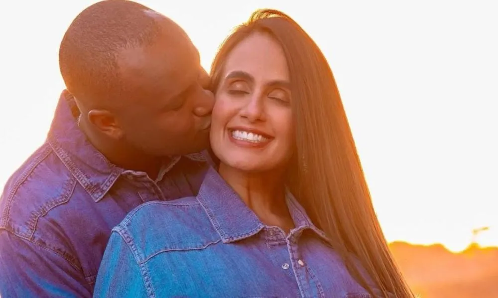 Carol Peixinho anuncia escolha de nomes para seu primeiro filho com Thiaguinho