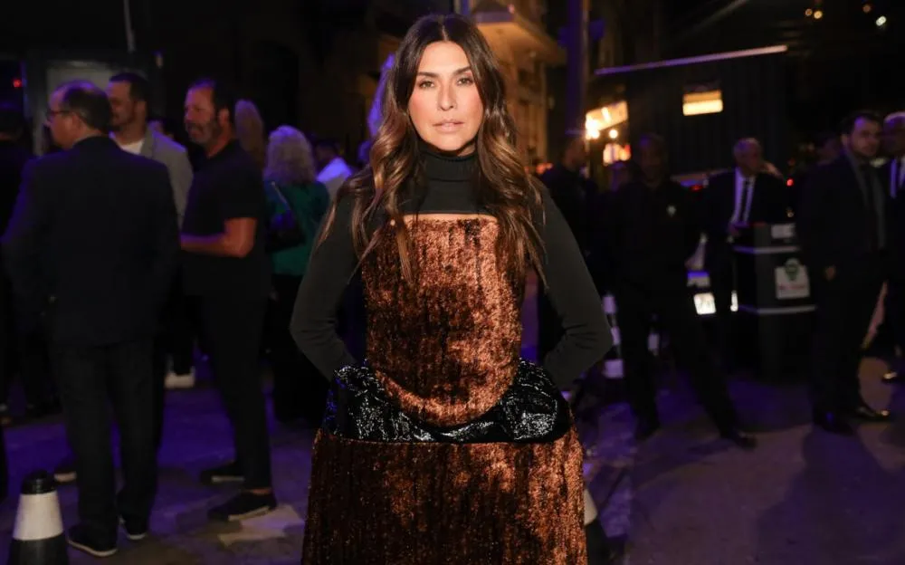 Fernanda Paes Leme e outras celebridades prestigiam desfile de Herchcovitch no SPFW