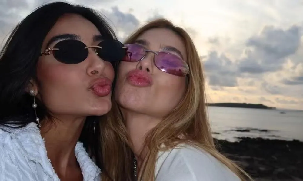 Saiba valor de bolsa e óculos de luxo que Virgínia deu de presente à amiga