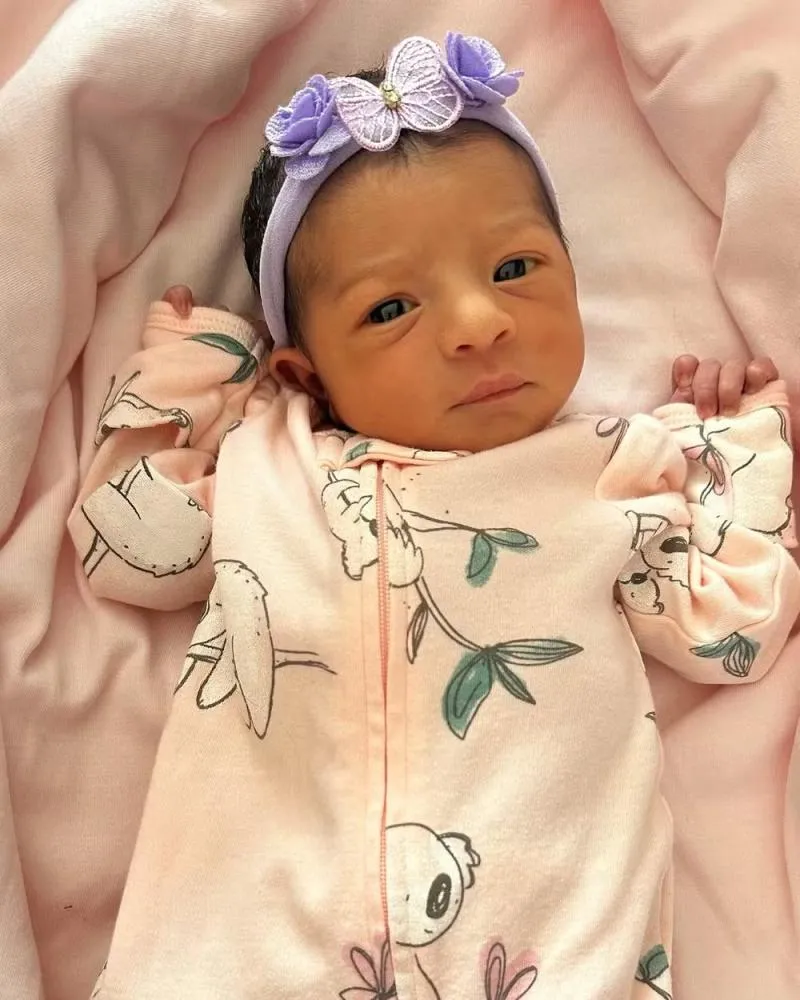 Lucy Ramos compartilha primeiras fotos da filha Kyara
