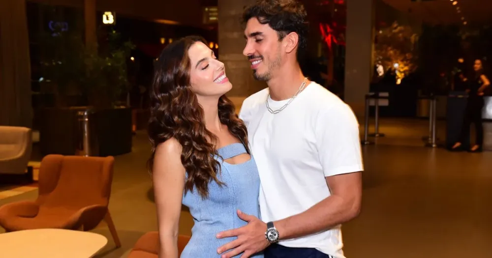 Gabriel David investe em nova fase como apresentador de reality show musical