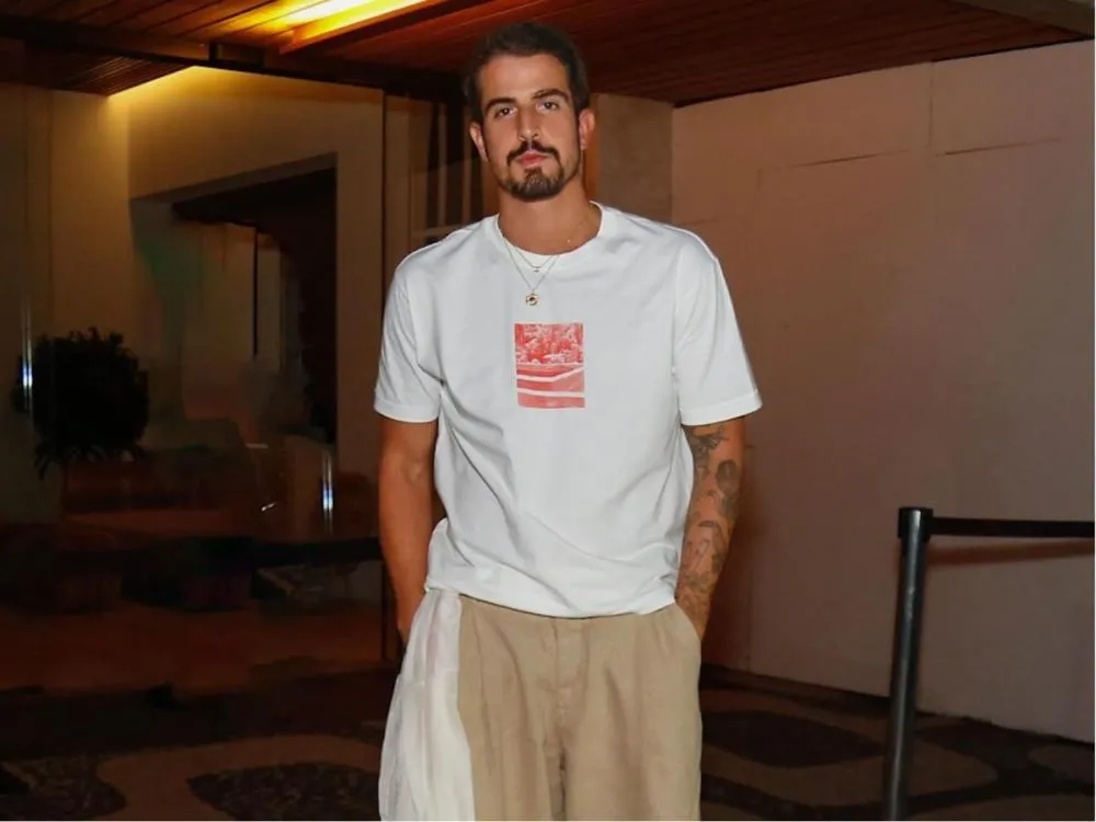 Enzo Celulari celebra 28 anos com festa prestigiada por famosos no Rio