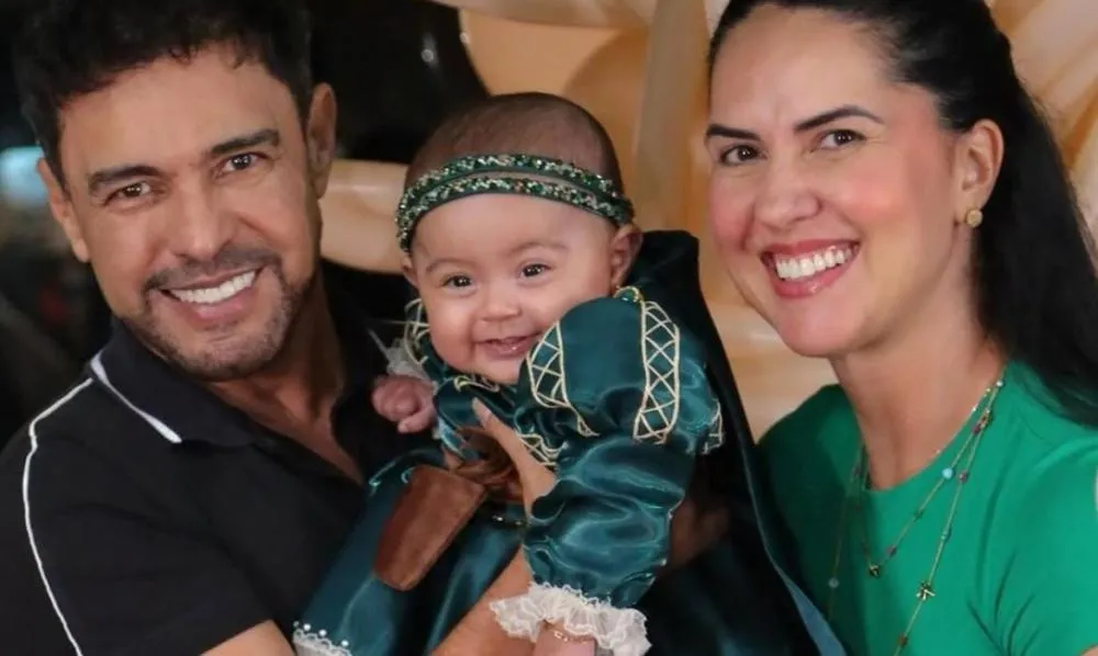 Zezé Di Camargo e Graciele Lacerda comemoram 4 meses da filha Clara
