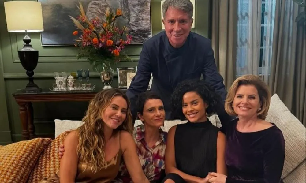 Paolla Oliveira dá spoilers dos bastidores de 'Vale Tudo'; confira 