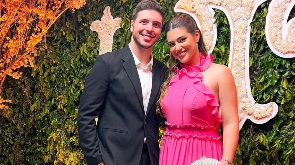 Saiba por que relação da ex-BBB Vivian Amorim com publicitário chegou ao fim