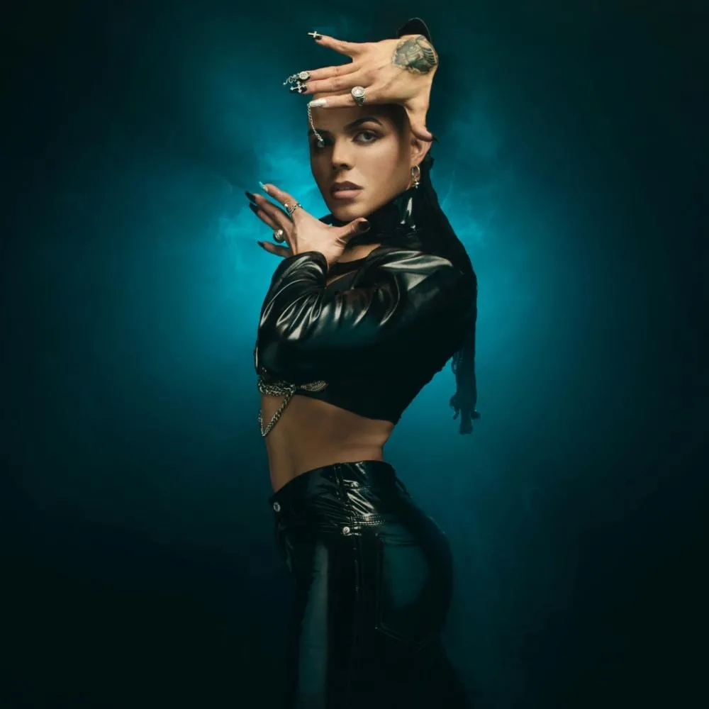 OXA lança single “True to Yourself” manifesto sonoro que celebra liberdade, pertencimento e autenticidade