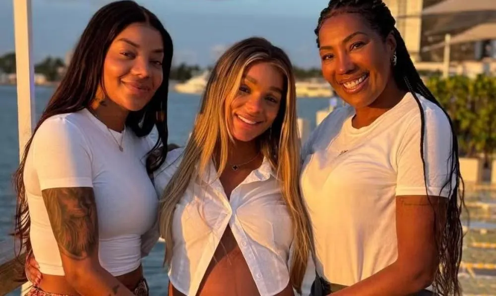 Após nascimento de Zuri, mãe de Ludmilla não segura a emoção e declara: “Ela é perfeita”