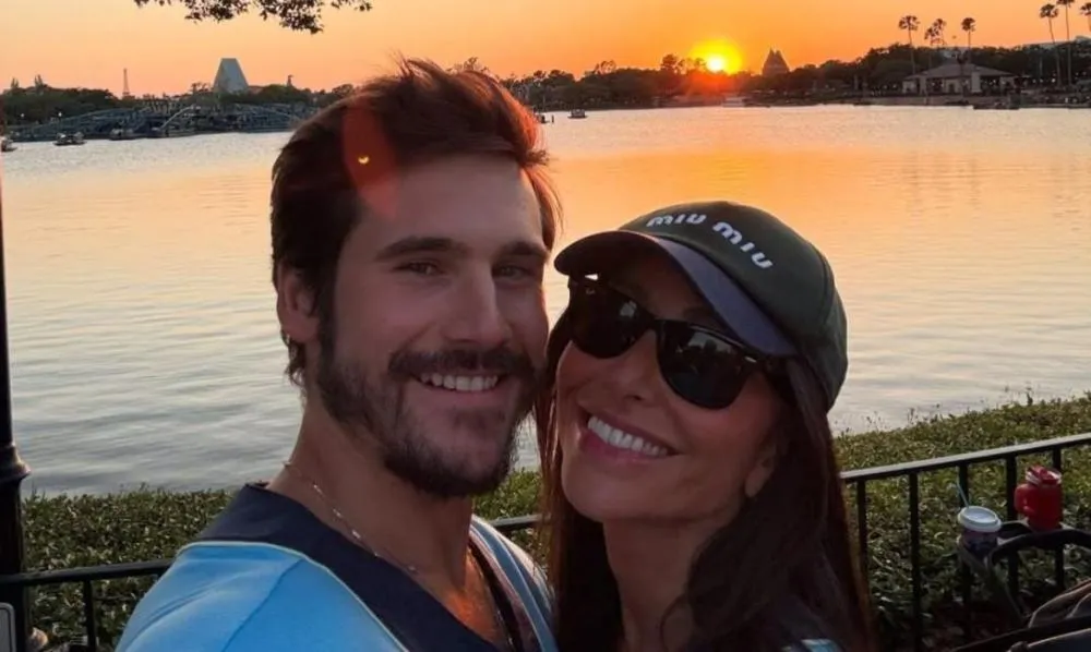 Nicolas Prattes diz que sua relação com Sabrina Sato é de eterno aprendizado: “É o grande encontro da minha vida”