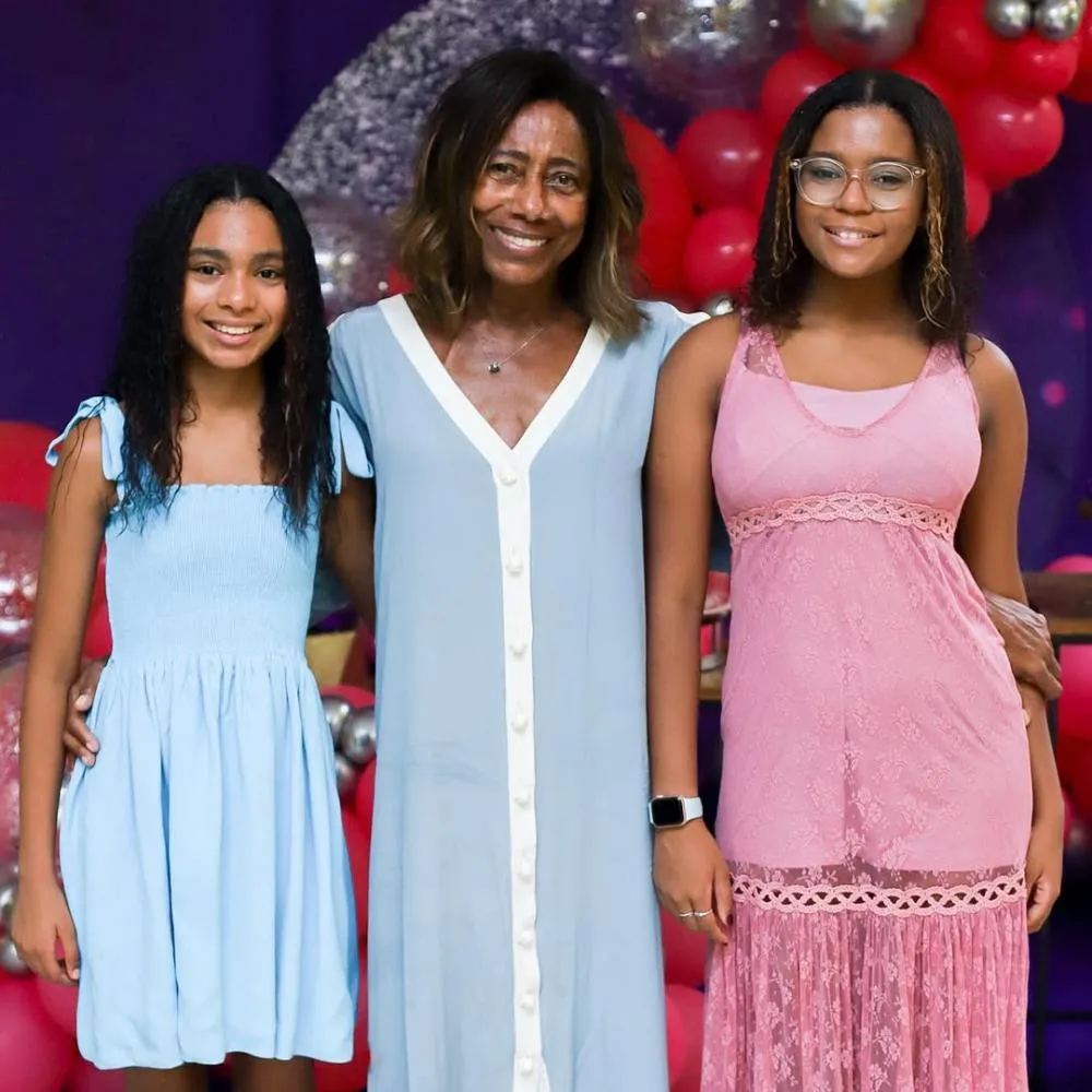 Glória Maria é homenageada pelas filhas com ritual simbólico de despedida; veja o vídeo