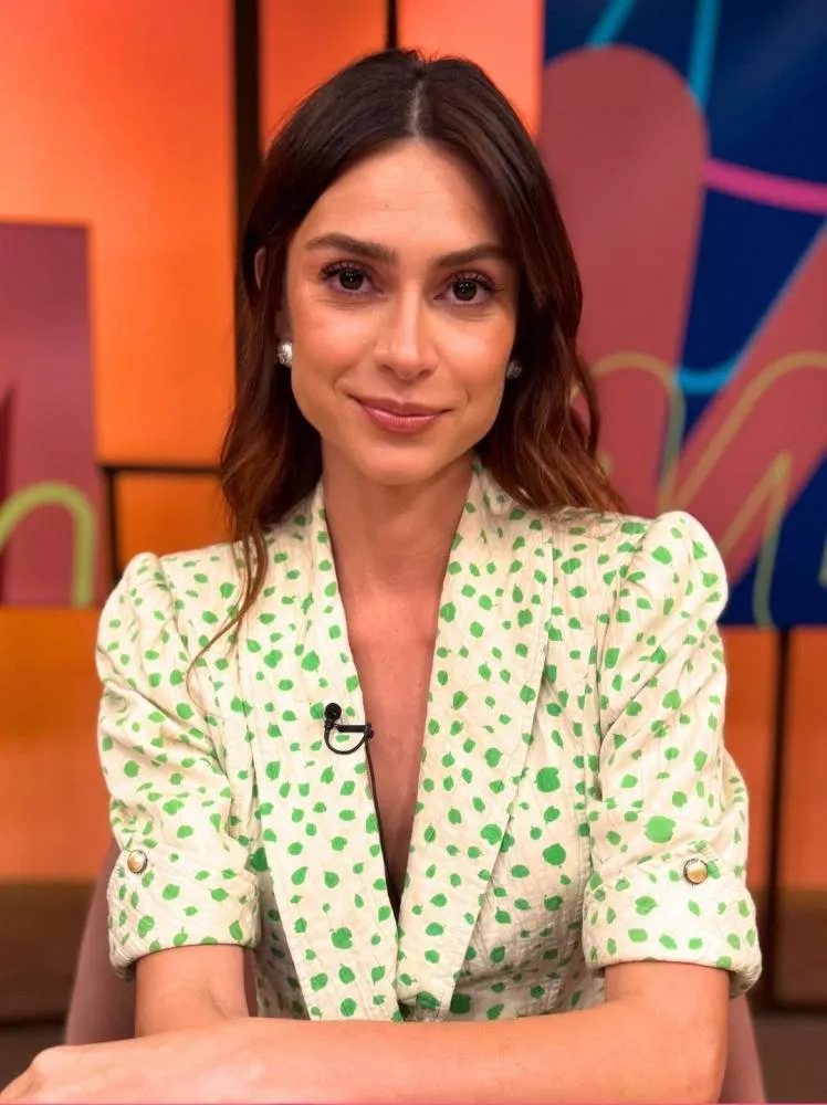 Thaila Ayala desabafa sobre impossibilidade de amamentar a filha após diagnóstico cardíaco