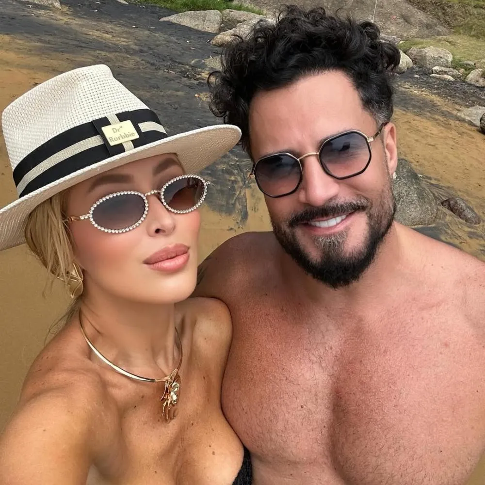Em meio a treta com o filho, Latino recebe declaração da noiva nas redes sociais “Ser humano incrível”