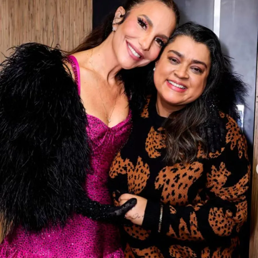 Em seu aniversário, Ivete Sangalo recebe homenagem de Preta Gil; assista