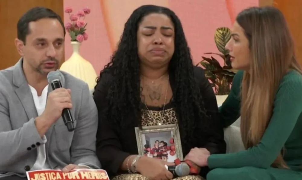 Patrícia Poeta é detonada pela web ao entrevistar pais de jovem morto em festa junina
