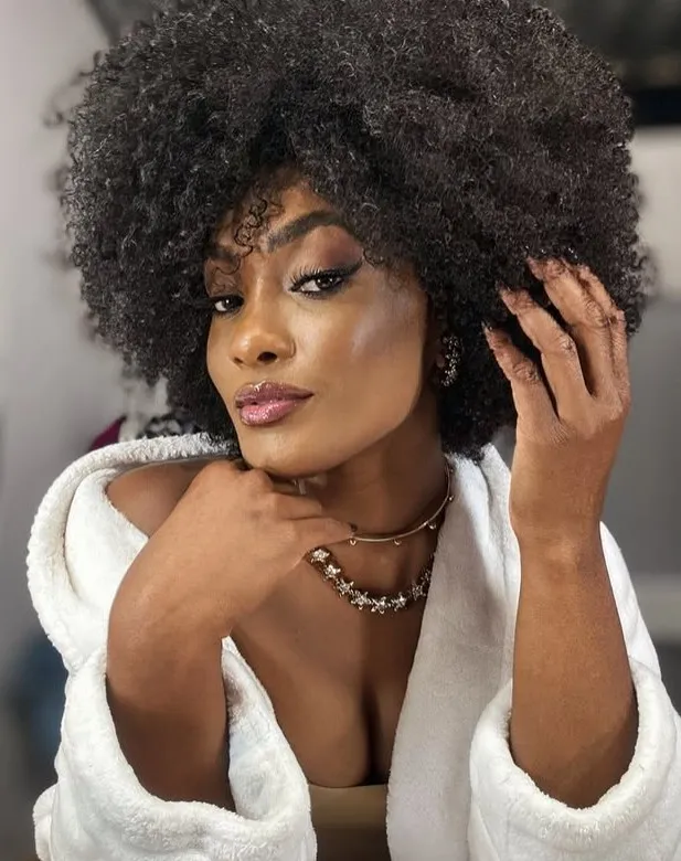 Erika Januza avalia estreia no “Saia Justa” e anuncia gravações da 5ª temporada de série