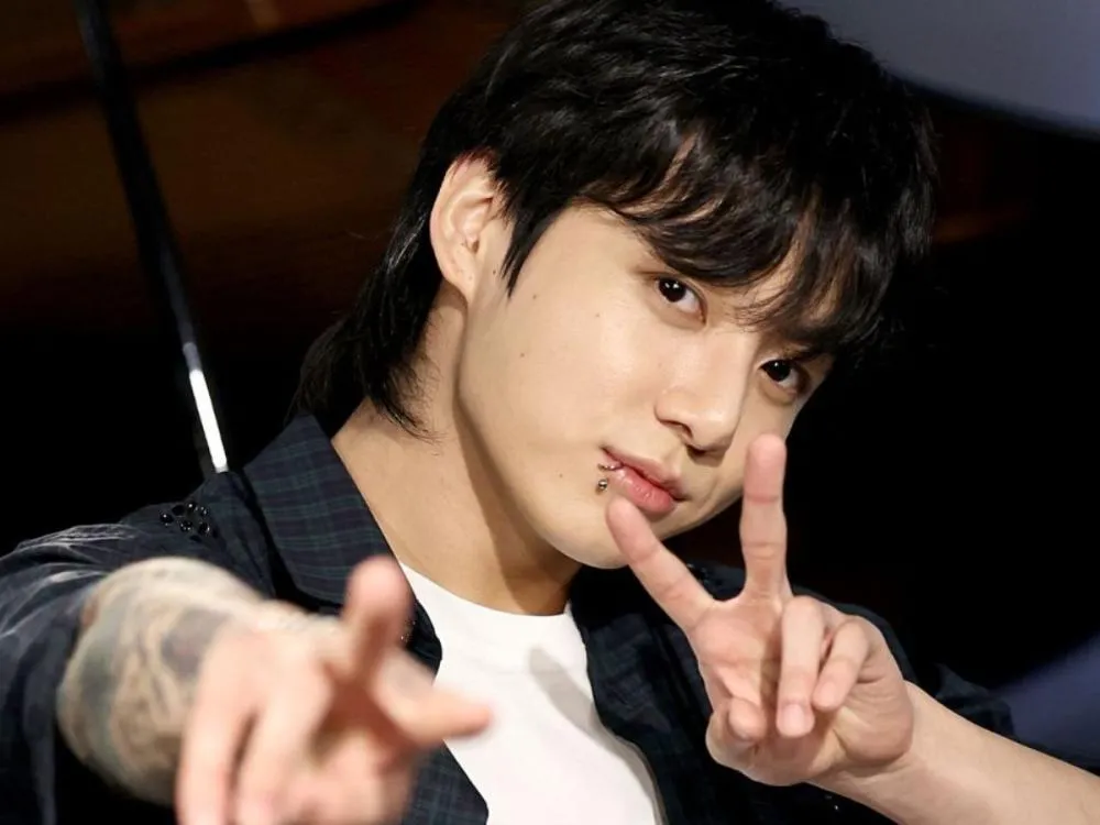 Mulher é presa após tentar invadir residência de Jungkook, do BTS