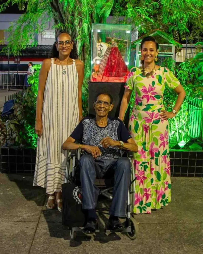 Filhas atualizam estado de saúde do cantor Bira Presidente, internado no Rio