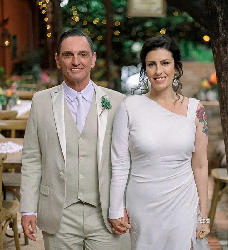 Separação discreta: Paulo Miklos revela término com Renata Galvão