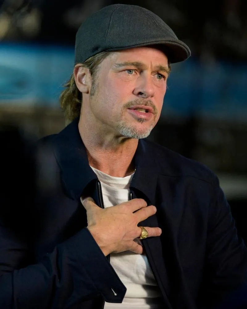 Brad Pitt fala sobre o vício em álcool e revela se já teve 'experiência gay': “Perdi essa oportunidade”