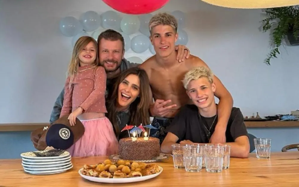 Fernanda Lima revela insegurança dos filhos gêmeos com a autoestima “Não se acham bonitos”