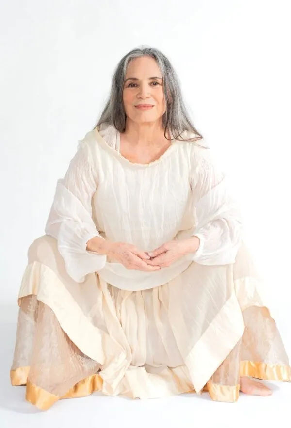 Regina Duarte impõe condição para voltar às novelas e critica remakes