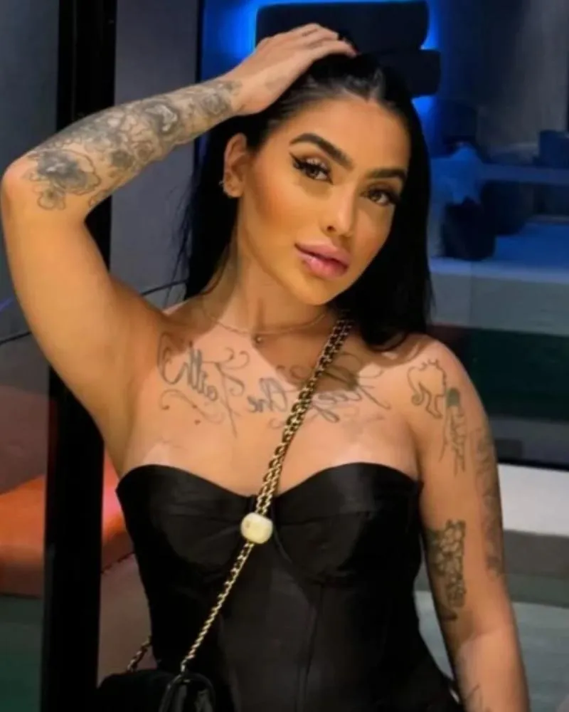 MC Mirella permanece internada após mal-estar “Minha imunidade está baixíssima”