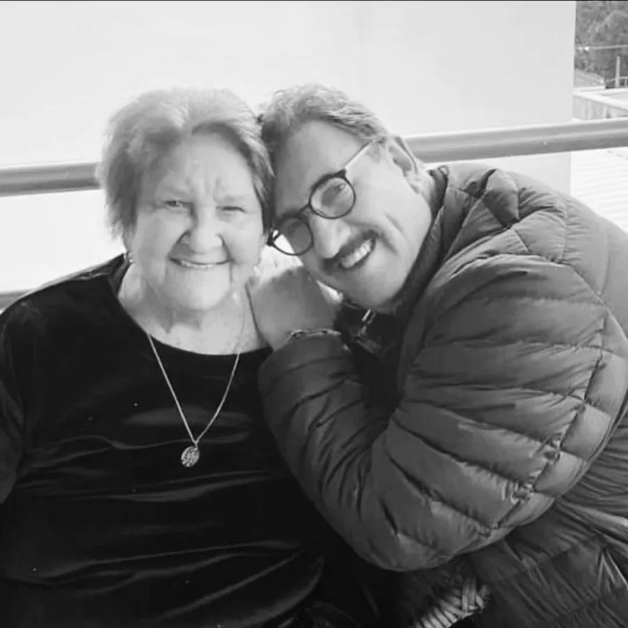 Morre Dona Maria, mãe de Ratinho; apresentador presta homenagem comovente