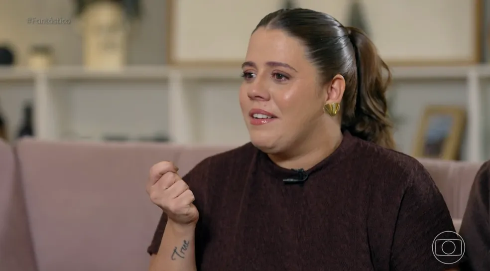 Com emoção e força, Tati Machado e o marido falam sobre despedida do filho Rael