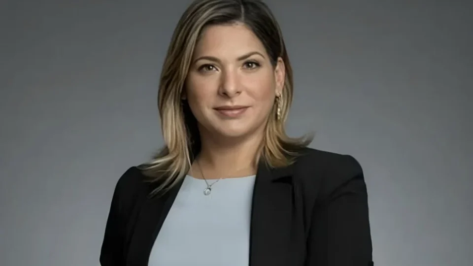 Aproximação com ministros e políticos custou o cargo de Daniela Lima, afirma site
