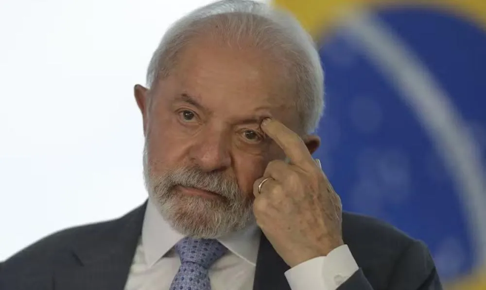 Impeachment de Lula é protocolado na Câmara devido a crise com os EUA
