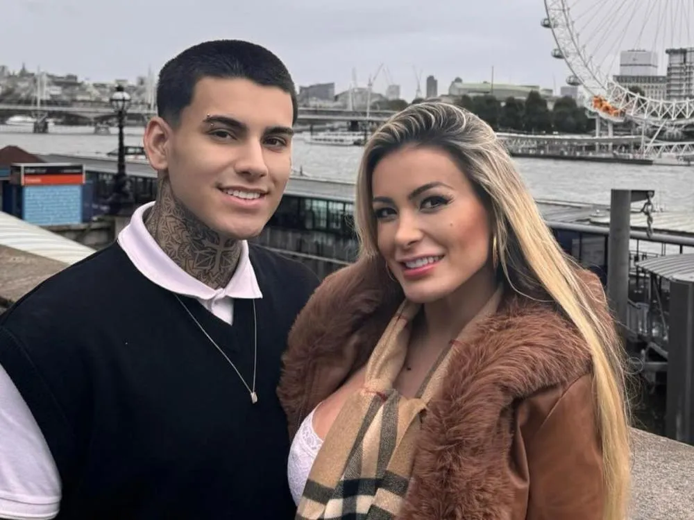 Andressa Urach volta a trabalhar com filho na produção de conteúdo adulto