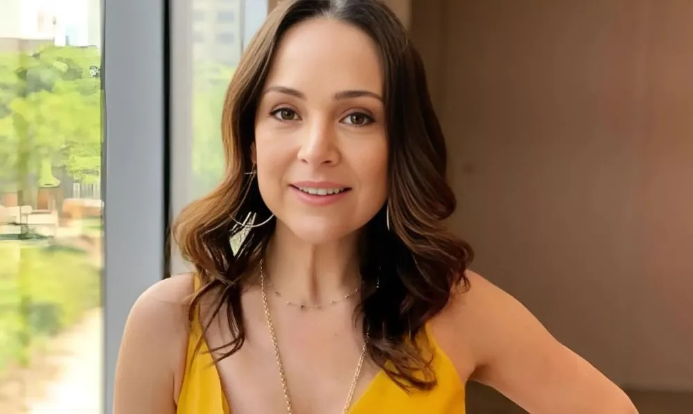 “Fiquei arrasada”: Gabriela Duarte relembra desconvite de novela e frustração no início da carreira