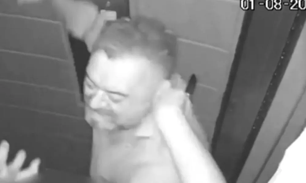 Outra vez? Mulher é agredida brutalmente em elevador de condomínio no Distrito Federal