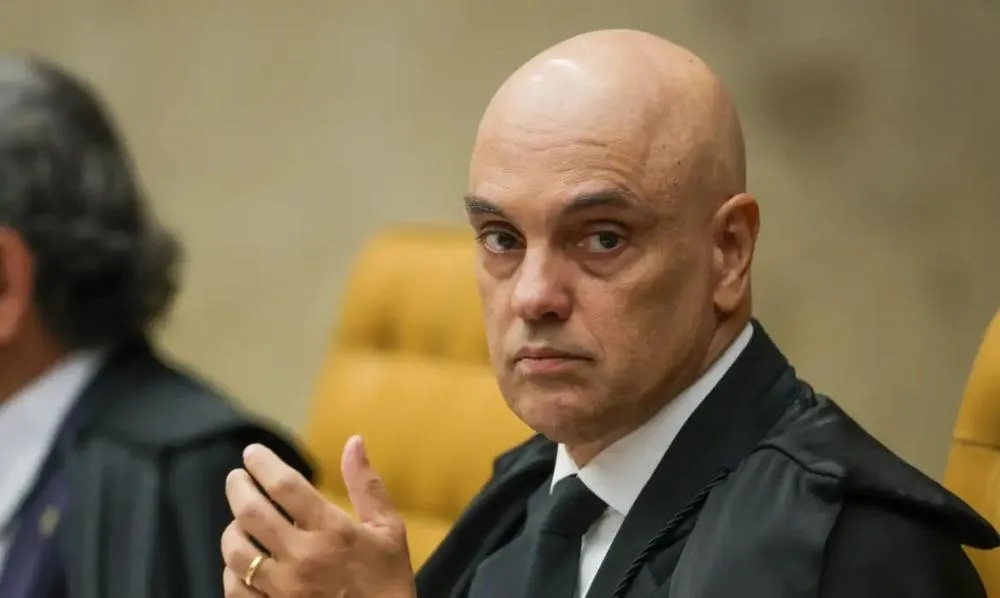 O assunto da oposição: como acontece um impeachment de um ministro do STF? 