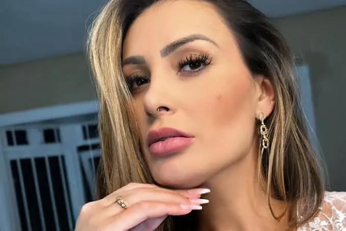 Andressa Urach fala sobre regras em um relacionamento: ‘Eu posso ter vários homens, mas quero um bofe só pra mim’
