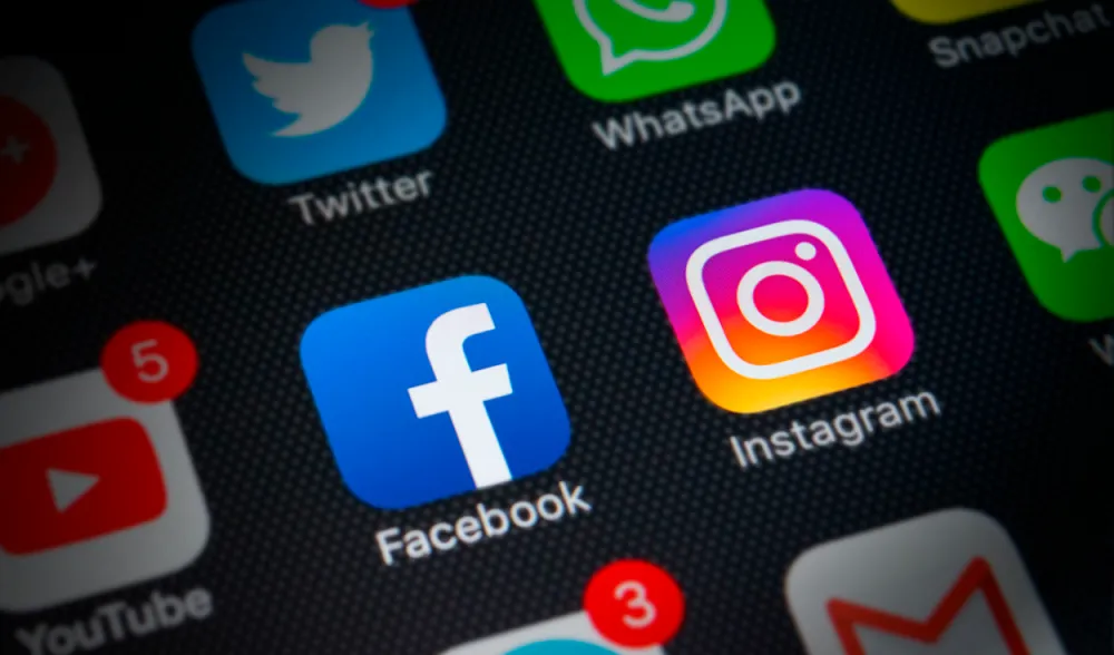 Justiça proíbe trabalho infantil no Facebook e Instagram sem autorização judicial, com risco de multa
